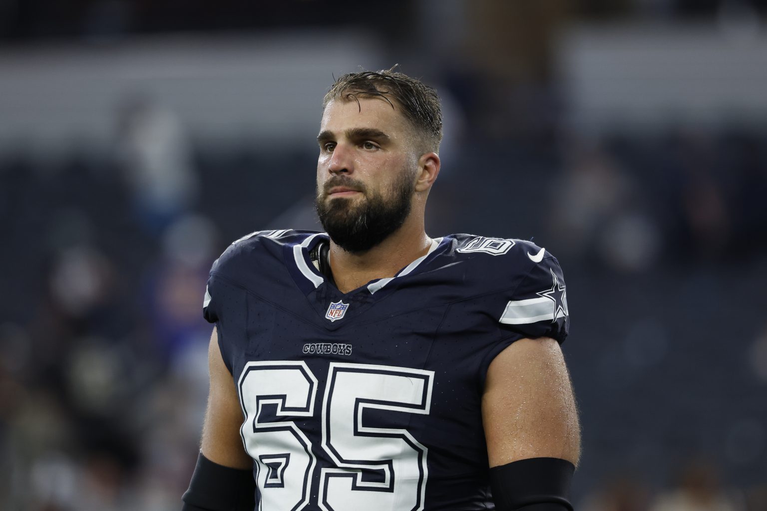 Dallas Cowboys bring back former Rider, Canadian OL Dakoda Shepley ...